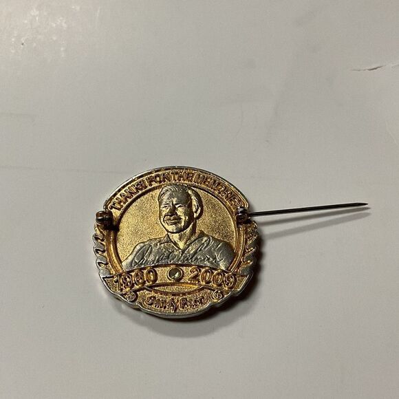Bob Hope Chrysler Classic Golf Pin – 50 Years of Hope 1960–2009 Commemorative - Picture 4 of 5